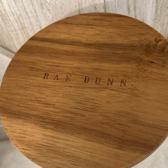 Rae Dunn Queen Bee Happy Crown Canister with Wooden Lid - Picture 3 of 8